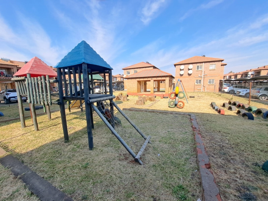 3 Bedroom Property for Sale in Waterval East North West